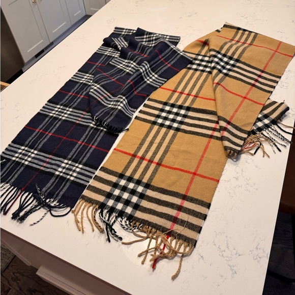 Plaid scarf bundle - Picture 3 of 5